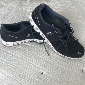 ON Cloud Running Shoes- Men